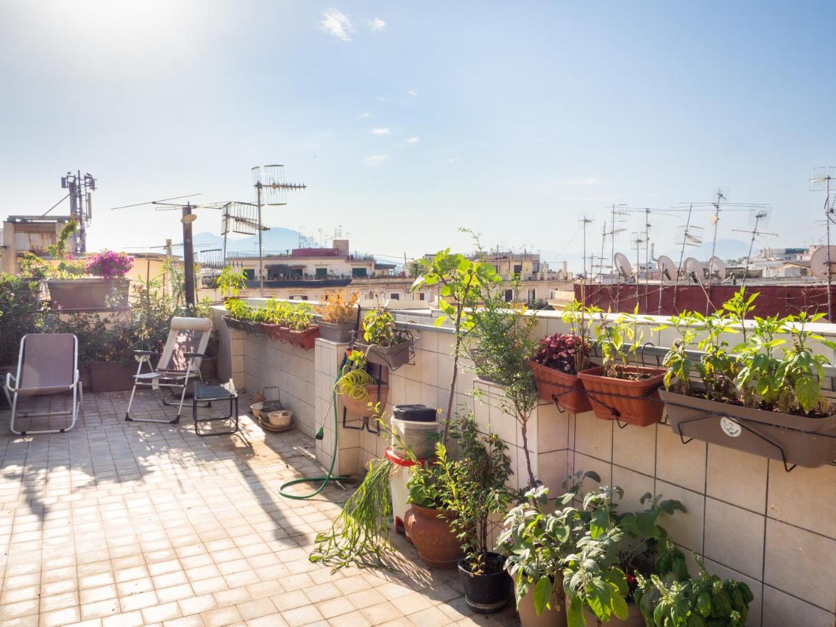 The Heart Of Naples - Neapolitana Apartamento Exterior foto